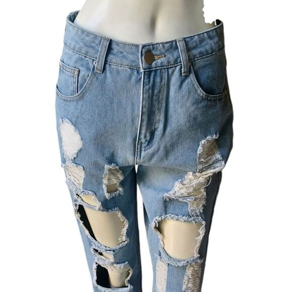 302213.....PRETTYLITTLETHING Straight leg Jeans Size 10 - Picture 1 of 5
